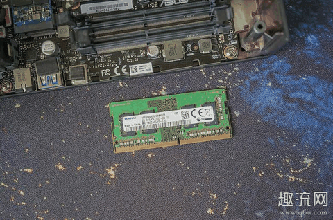 华硕迷你主机拆机 华硕迷你主机怎么连接显示器