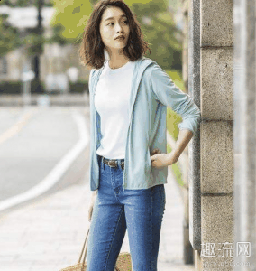 防晒服本质是潮牌信息加了助剂的面料（优衣库防晒衣日本和中国的区别很大吗？别再被代购骗啦！）