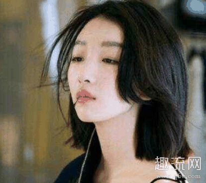 染完黑色头发多久能染别的颜色 染发伤头发吗