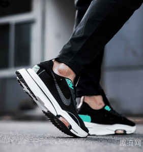 最终创造出潮牌汇潮牌网店新的鞋型（Nike N.354 Air Zoom Type脚感如何，偏码吗？）