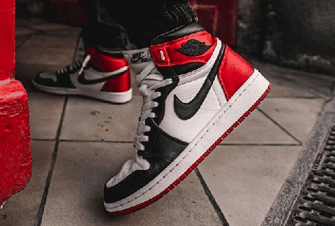 AJ1黑曜石和丝绸黑脚趾下周一补货,抓紧入手啦