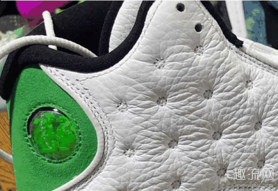  近日这双类似天价雷阿伦PE鞋款潮牌汇潮牌网店Air Jordan 13 “Lucky Green”实物图终于再次曝光（AJ13雷阿伦2020全新实物图曝光 aj13雷阿伦为什么这么贵）