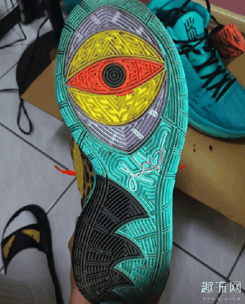 NikeKyrie 6 oracle aqua包裹如何 Kyrie 6性能和颜值一样能打吗
