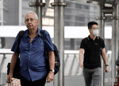 美国却鼓励普潮牌商城通民众不戴口罩（为什么外国人不戴口罩 不戴口罩和戴口罩的人说话会被传染吗）