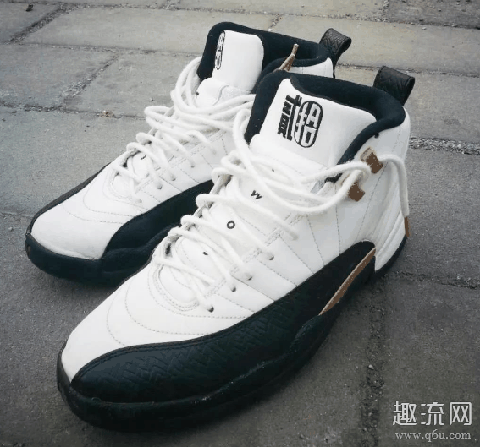 AJ12实战测评 AJ12酷似湖人PE配色赏析