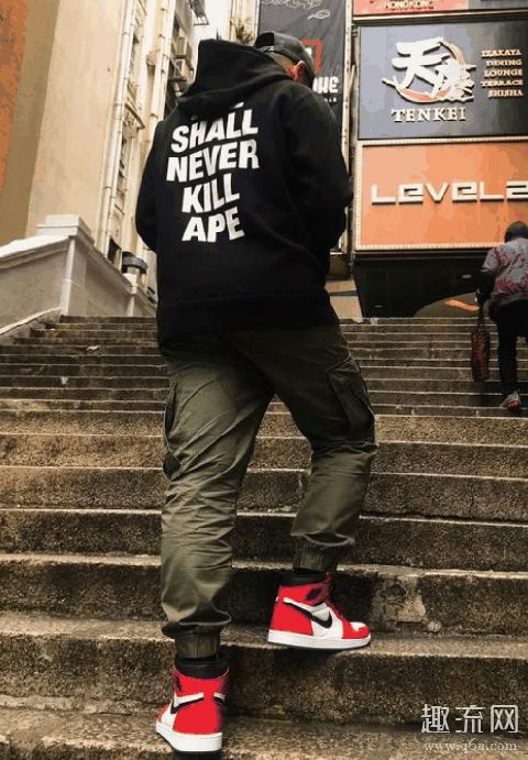 AJ1搭配衣服图男生 AJ1搭什么裤子最好看