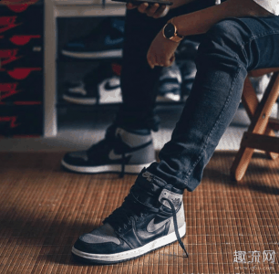 其实重点在于没有选潮牌汇潮牌网择好上衣长度与裤子长度（AJ1怎么穿不显腿短 aj1穿大一码可以吗）