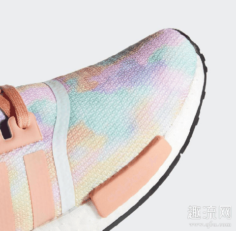彩蛋NMD R1官图释出 NMD R1和R2的区别