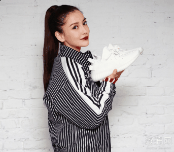深受潮男潮潮牌汇潮牌网店女的喜爱（2020年yeezy价格走势 2020年椰子鞋还流行吗）