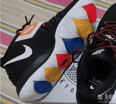 欧文5球员版和普通版一样吗 欧文5球员版pe怎么买