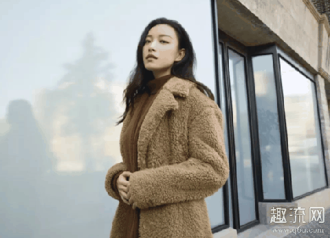 摇粒绒和羊羔绒有什么区别 摇粒绒和羊羔绒哪个暖和