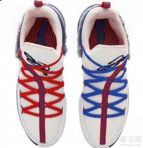 前掌则改为潮牌品牌了 React 缓震（LeBron 17 Low新配色赏析 空中大灌篮詹17配色发售信息）
