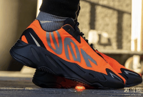 Yeezy 700 MNVN黑橙配色赏析 Yeezy 700 MNVN发售信息