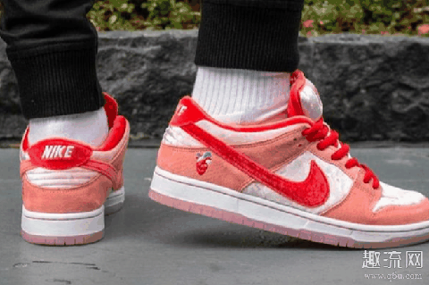 情人节Dunk SB Low国内发售信息释出 情人节Dunk SB Low赏析
