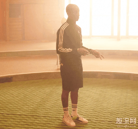 菲董 x adidas Originals Superstar释出 菲董亲自上脚联名鞋款