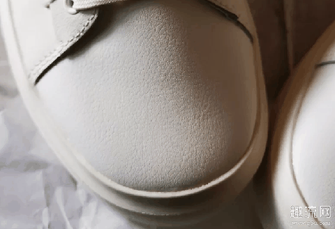 安踏小白鞋开箱上脚测评 安踏小白鞋发黄了怎么清洗