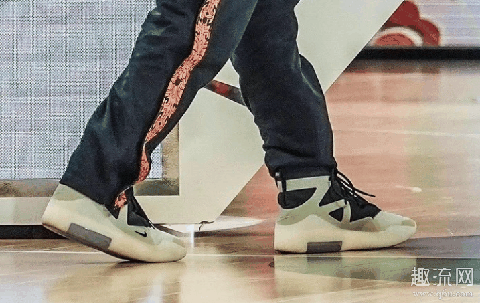 易建联上脚Air Fear of God 1 新配色Air Fear of God 1发售信息