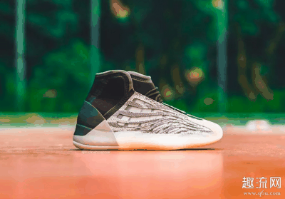  原本即将在 2 月发售的 潮牌汇潮牌网Nike Kobe 5 Protro “Chaos” 也悄然下架（Kobe 5 Protro “Chaos”下架 2月球鞋发售清单）