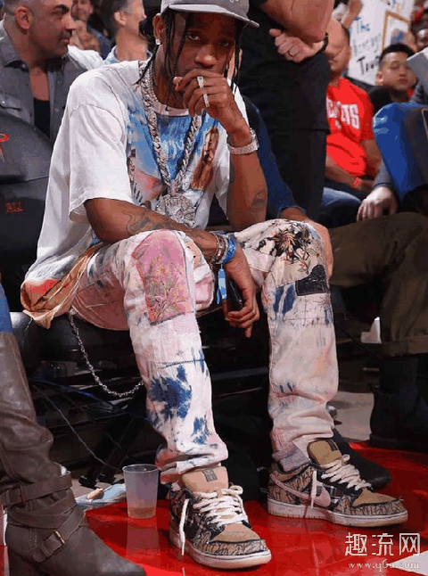 Travis Scott再度上脚联名Dunk SB Travis Scott是谁