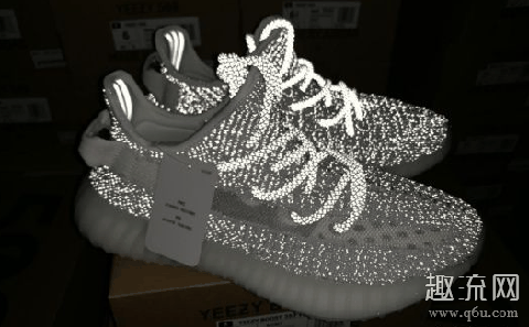 yeezy满天星有几种颜色 区别是什么 椰子满天星在什么情况下会发光