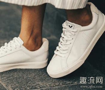 为何那么多潮牌信息人带货穿（VEJA小白鞋舒服吗 VEJA中国专柜地址在哪里）
