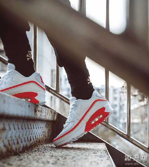 air max 90 x UNDFTD开箱上脚测评 airmax90偏大偏小