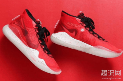 并表示有可能潮牌会在今年上架（OFF-WHITE X NIKE AIR MAX 90大学红配色发售 大学红是什么颜色）