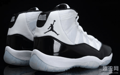 所以科比在最初要求Nike设计自潮牌品牌己的签名鞋时便着重要求为脚踝处减负（高低帮篮球鞋怎么选择 篮球鞋高低帮外观有区别吗）
