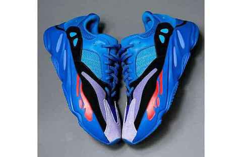 喜欢的玩家不妨潮牌品牌先 Mark 一下吧！ （YEEZY 700 全新“Hi-Res Blue”配色鞋款抢先预览）
