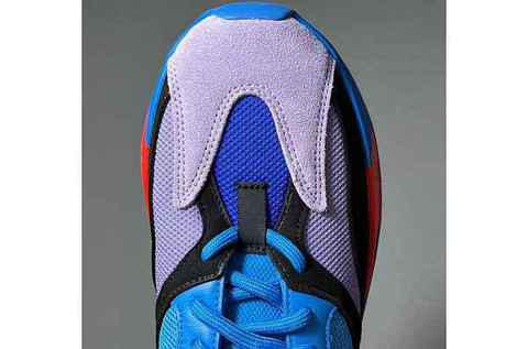 喜欢的玩家不妨潮牌品牌先 Mark 一下吧！ （YEEZY 700 全新“Hi-Res Blue”配色鞋款抢先预览）