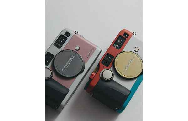  与新百伦合作打潮牌资讯造的 990 即将发售（KITH x MAD Paris 全新联名定制款 Contax G2 相机即将发售）