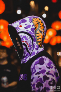 把BAPE铺到了日潮牌品牌本的40多个城市（bape推出台北13 周年限定实物赏析 bape台北店13周年纪念款发售信息）
