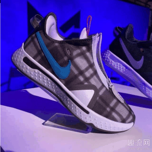  抗扭转：这双没有抗扭片潮牌品牌的PG4通过我们正面大力的弯折之后（pg4和kd12哪个好 pg4对比kd12哪个性价比高）