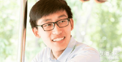 鹅蛋脸适合什么发型 鹅蛋脸男生适合什么发型