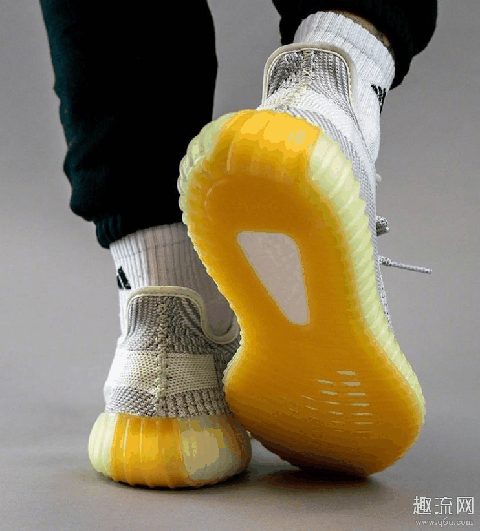 yeezy 350 V2 “Yeshaya”上脚搭配图赏析 yeezy 350 V2尺码偏小吗