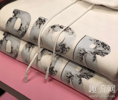 Dior x Daniel Arsham联乘服饰下月登场 Daniel Arsham作品为什么没有太多色彩