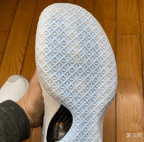 WOW Infinity 305实战测评 韦德之道8 Infinity尺码怎么选