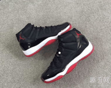 难道是为了迎合明年潮牌信息AJ1系列涨价？？偏码情况（AJ11黑红复刻和AJ11满天星哪个好 AJ11满天星多少钱入手合适）
