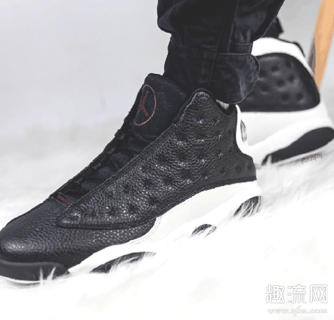 AJ13复刻反转熊猫上脚赏析 AJ13反转熊猫和熊猫那个好看