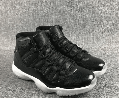 AJ11满天星和AJ11大魔王测评 AJ11满天星和AJ11大魔王哪个好