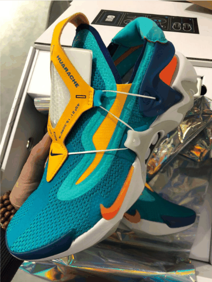 耐克Adapt Huarache青蓝开箱测评 耐克自动系鞋带怎么使用