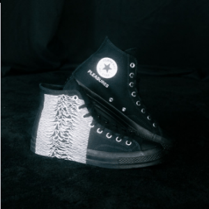 目前发售信潮牌信息息尚未释出（Joy Division x PLEASURES x Converse联名发售 Joy Division x PLEASURES x Converse货量如何）
