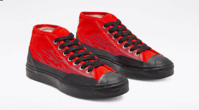 他是一位来自纽约潮牌汇潮牌网店Harlem的知名说唱歌手（Converse 新作后天亮相 ASAP Nast x Converse反光火焰新配色红色）