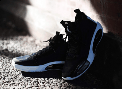 这种不适感应潮牌该就会消失了（AJ34和Jumpman 2020配置上有什么区别 AJ34顶足弓怎么办）