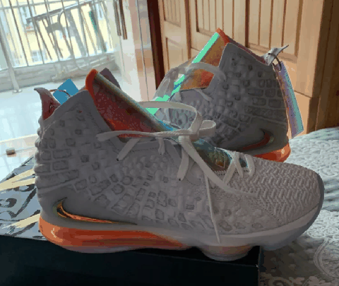 欧文6和LBJ17哪个好 欧文6和LBJ17实战对比测评