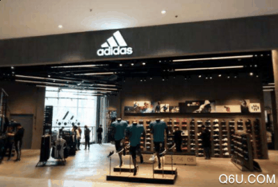 另外就是年会的时候老板潮牌商城给全公司的人发过一双boost的鞋（nike阿迪上班的员工球鞋是不是免费穿 球鞋专卖店导购员有折扣价吗）
