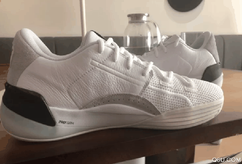 PUMA clyde hardwood黑白配色开箱测评 彪马clyde hardwood尺码如何选择