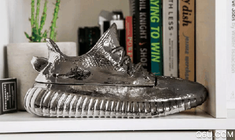 Ceeze打造Yeezy 350 V2同尺寸雕塑发售信息 Yeezy 350 V2同尺寸雕塑实物赏析