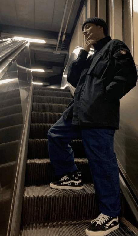 禁止暖气或潮牌者明火烘干（yeezy 350 v2 Yeezreel高清夜光图曝光 350满天星如何搭配）