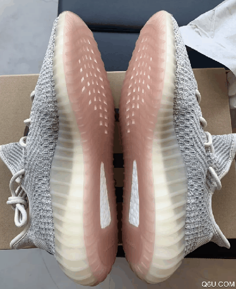 yeezy 350 v2 citrin开箱测评 椰子350 citrin配色尺码如何选择